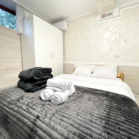 Metropolitan Retreat Apartman Bukarest Kültér fotó
